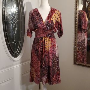 5th and Love retro print dress. Short sleeve, M, reds and pinks